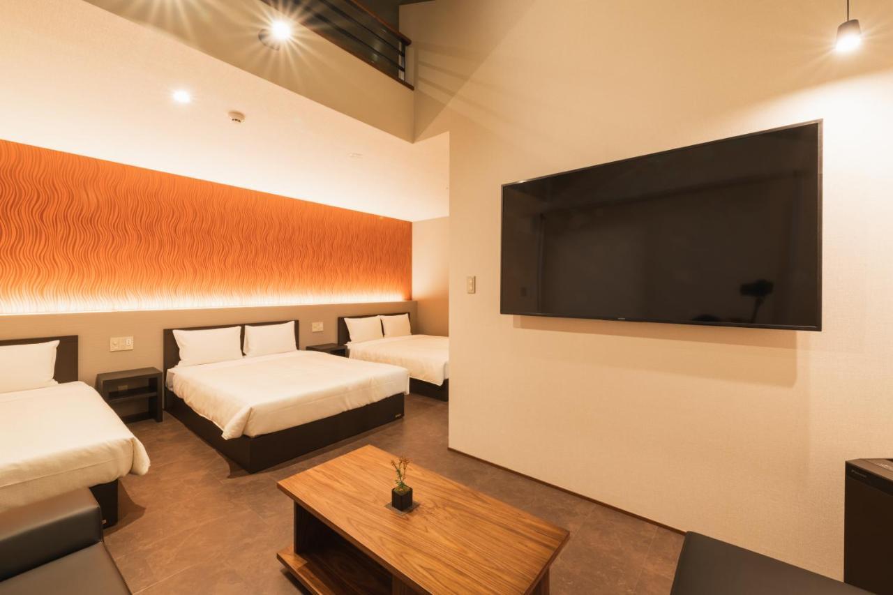 Grand Base Hakata Gofuku Aparthotel Fukuoka  Bagian luar foto