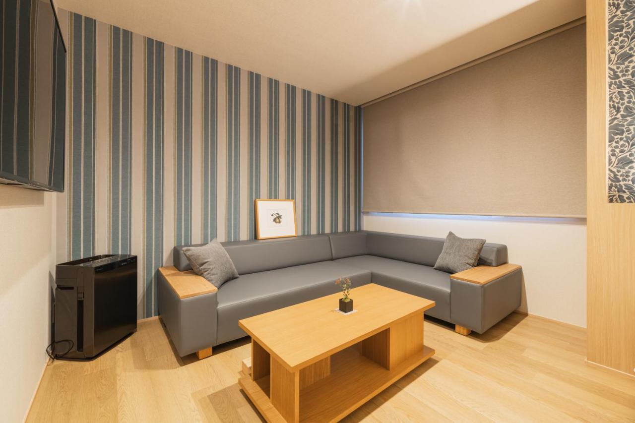 Grand Base Hakata Gofuku Aparthotel Fukuoka  Bagian luar foto