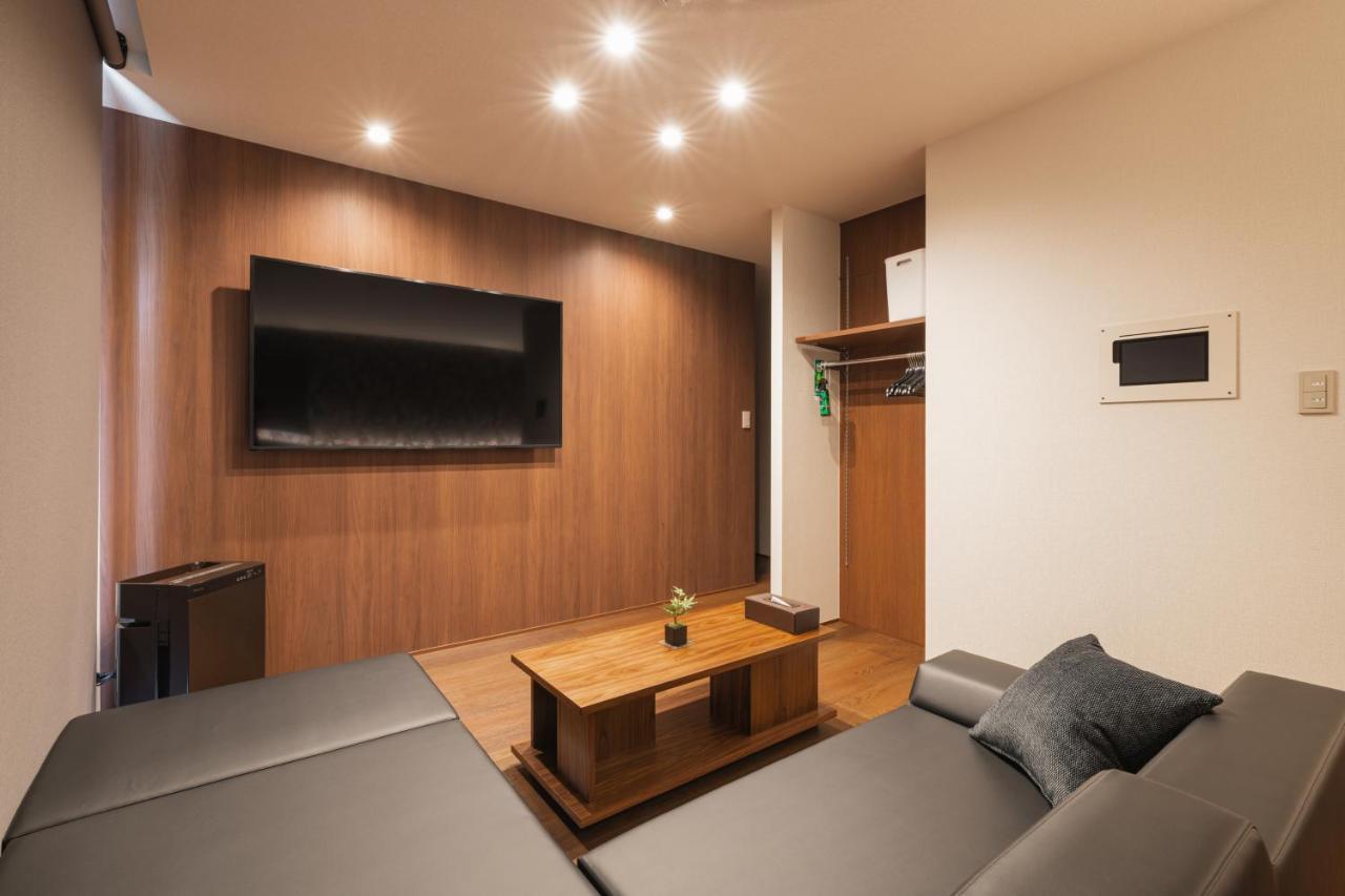 Grand Base Hakata Gofuku Aparthotel Fukuoka  Bagian luar foto